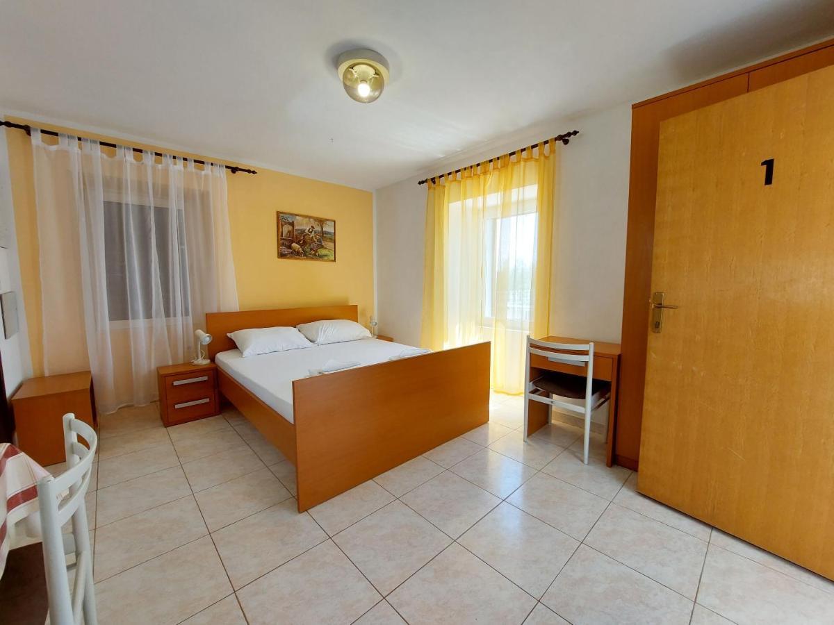 Apartments Ivan Čižići 외부 사진
