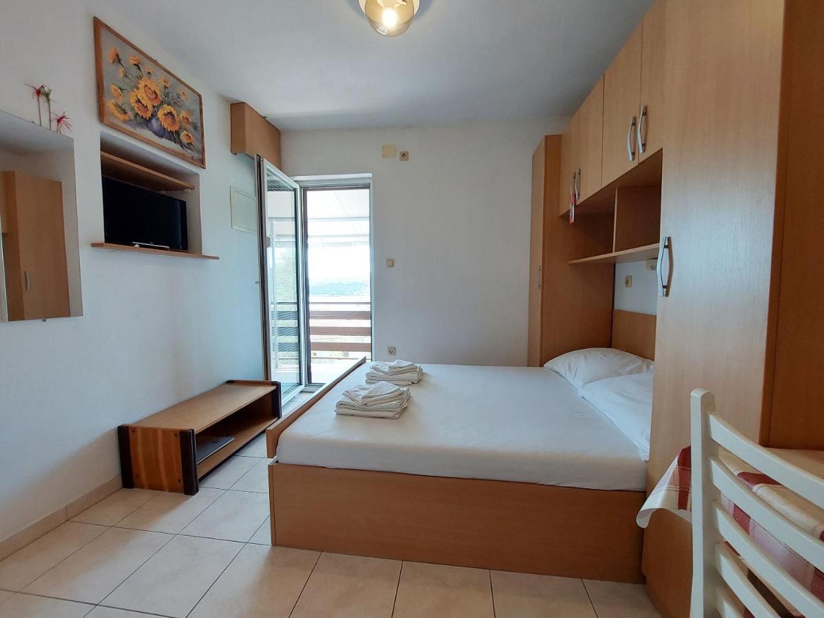 Apartments Ivan Čižići 외부 사진