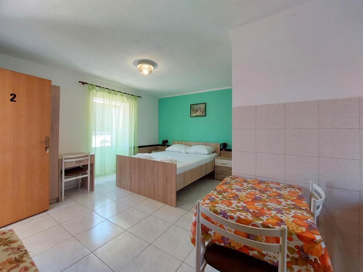 Apartments Ivan Čižići 외부 사진